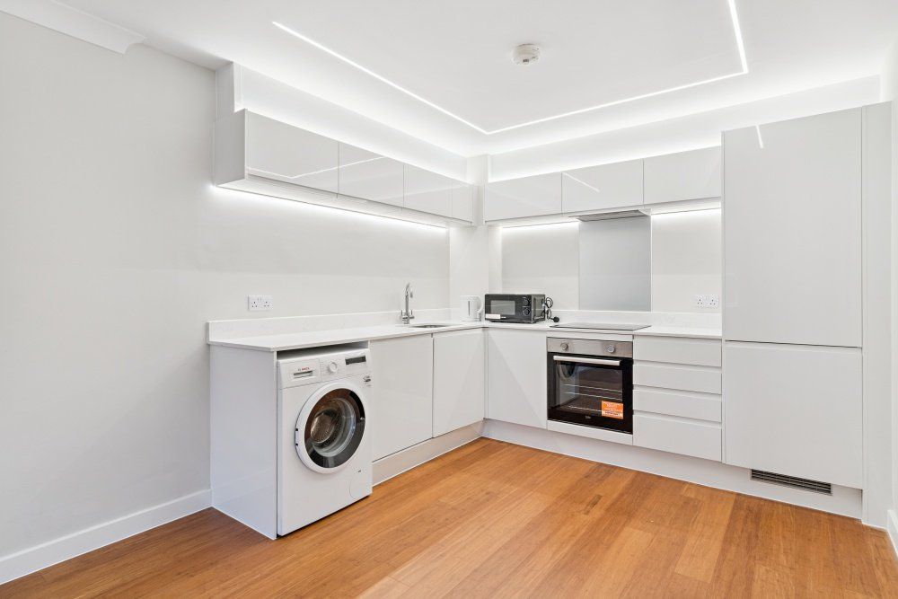 Property photo 2 of 16 Picture No. 17