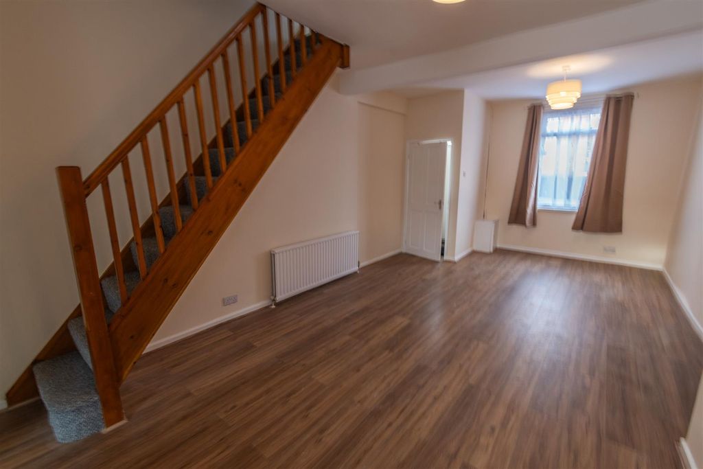 Property photo 3 of 20 Dsc_1401.Jpg