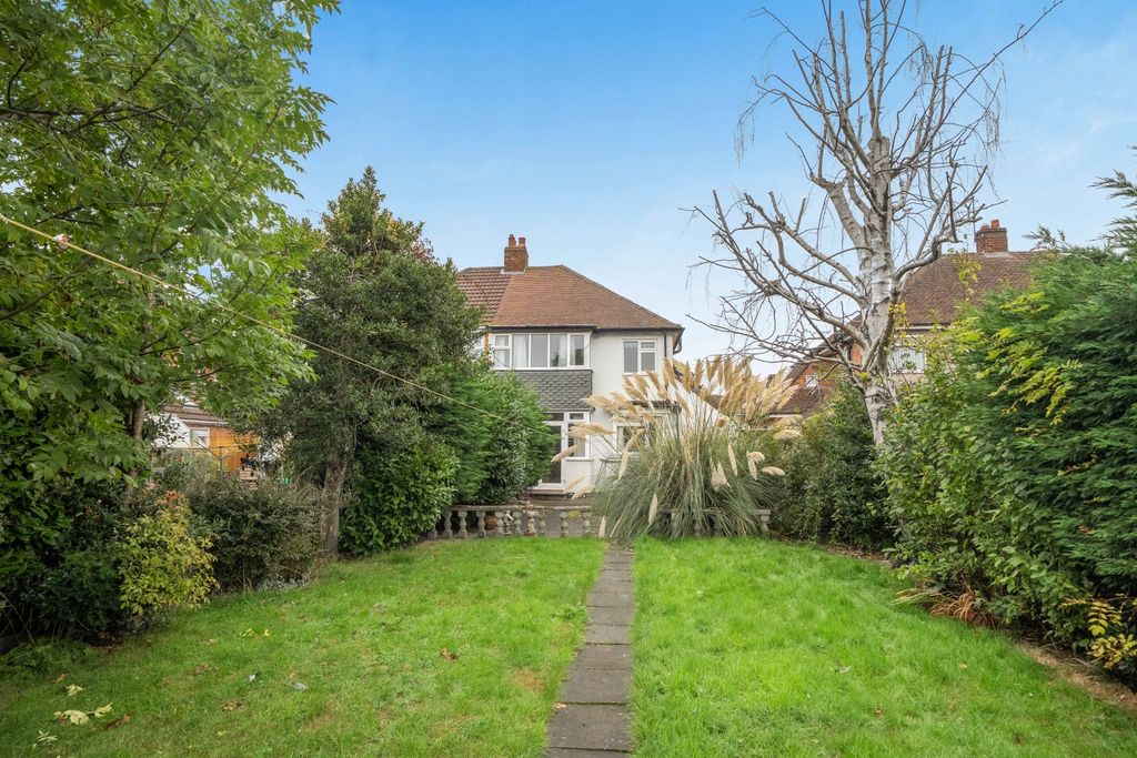 Property photo 3 of 19 1525641 (3)