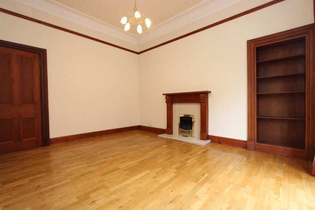 Property photo 3 of 11 Photo 3