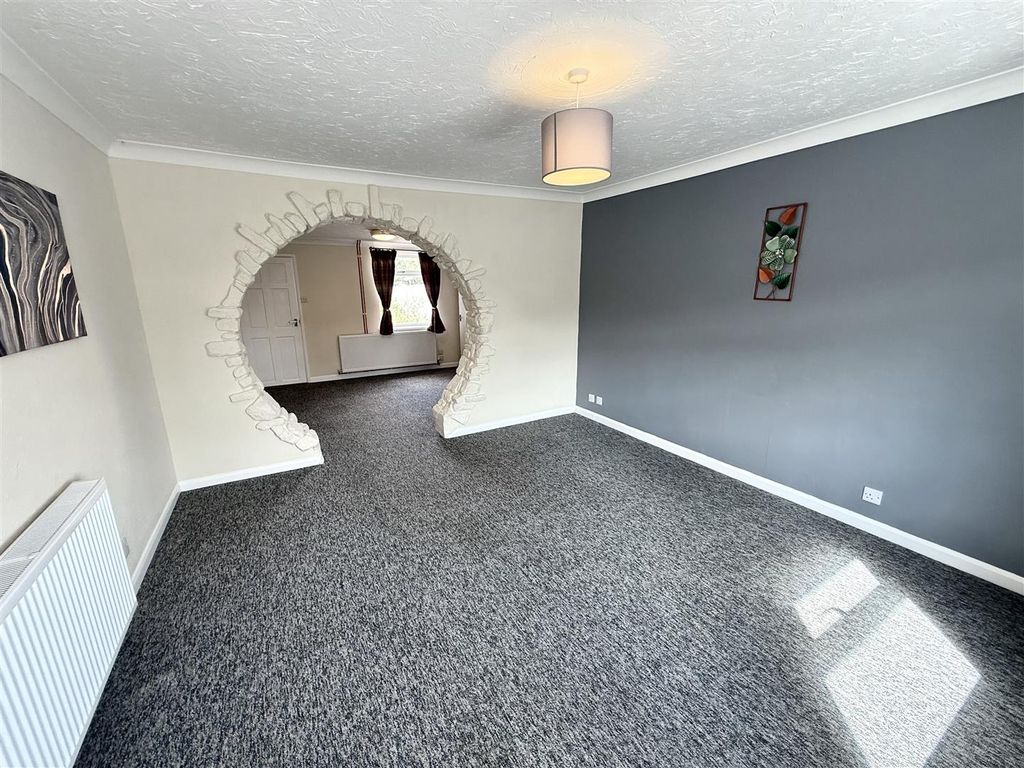 Property photo 2 of 25 Img_1026.Jpg