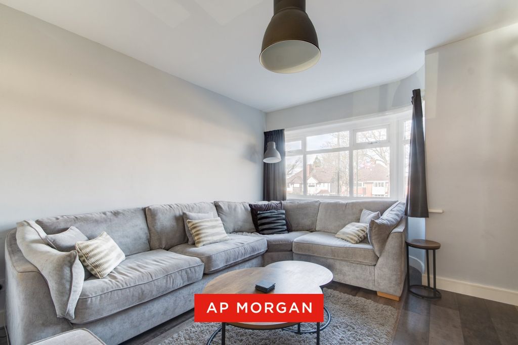 Property photo 3 of 15 Picture No. 10