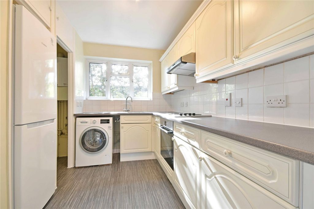 Property photo 3 of 14 Picture No. 07