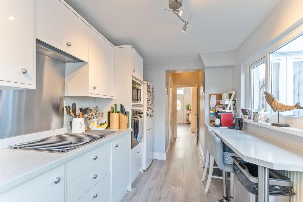 Property photo 2 of 24 Photo 1