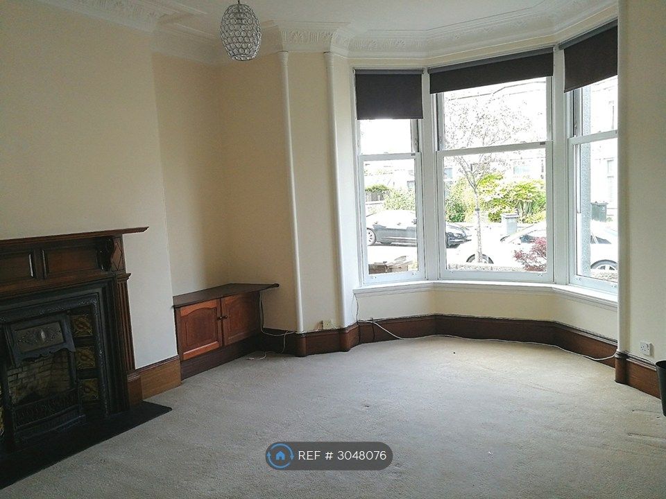 Property photo 3 of 6 Bedroom 1