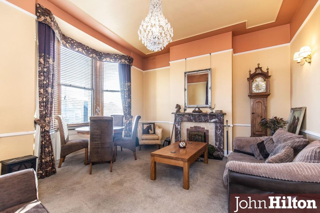 Property photo 3 of 14 Tff Chichester Place-1.Jpg