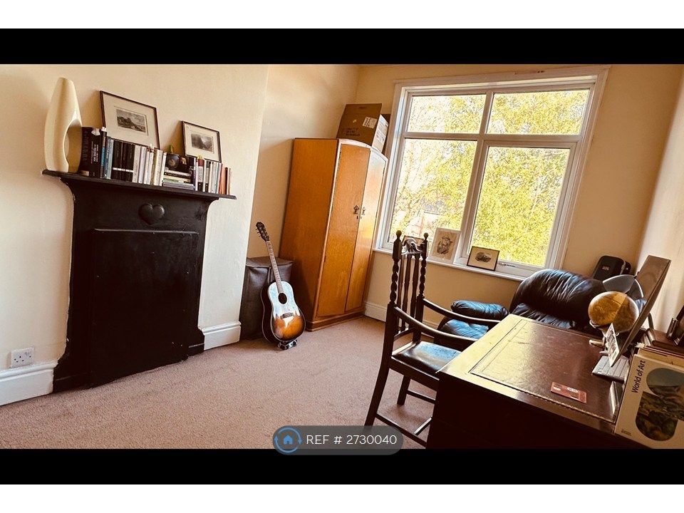 Property photo 3 of 9