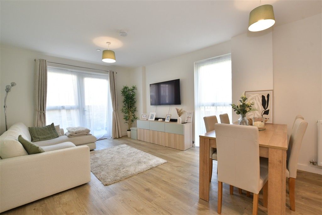 Property photo 3 of 11 Lounge/Kitchen /Dining Room