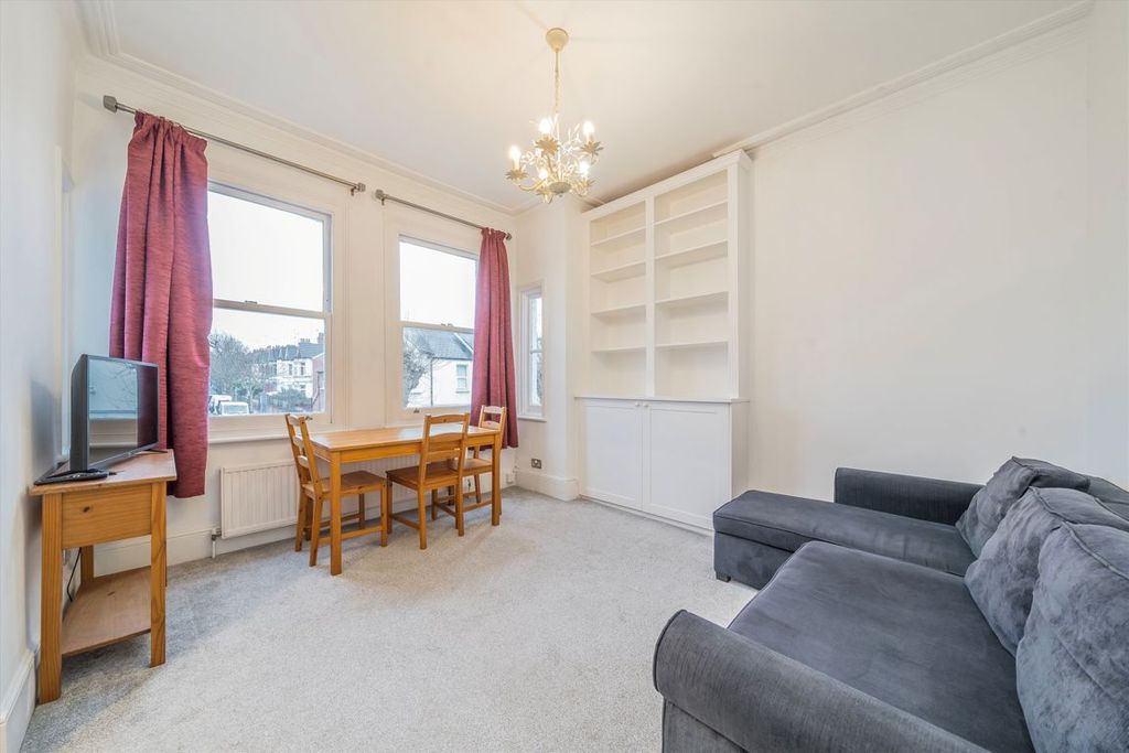 Property photo 2 of 5