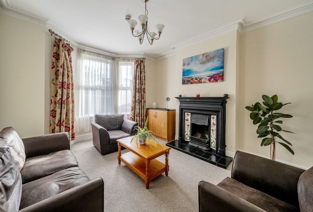 Property photo 2 of 22 1385363-15-6929Ac...