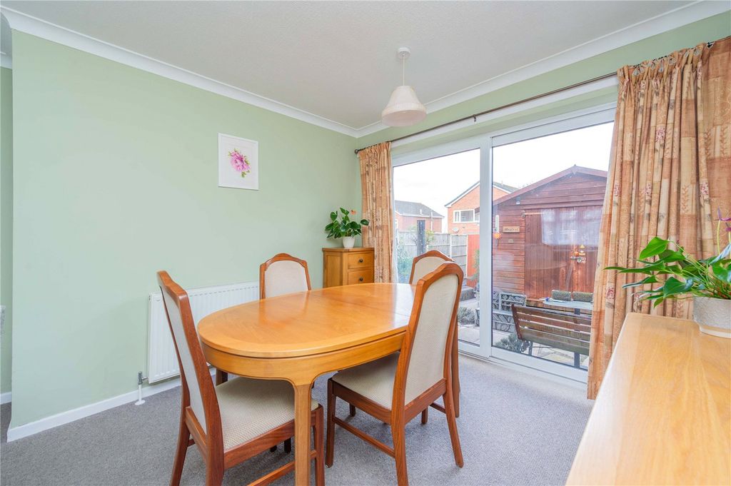 Property photo 2 of 26 Picture No. 70