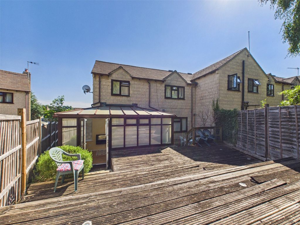 Property photo 1 of 13 Picture No. 10
