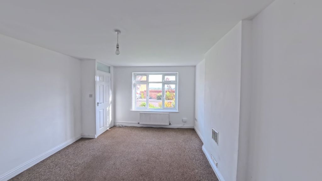 Property photo 3 of 12 Img_20260928_101610_00_936