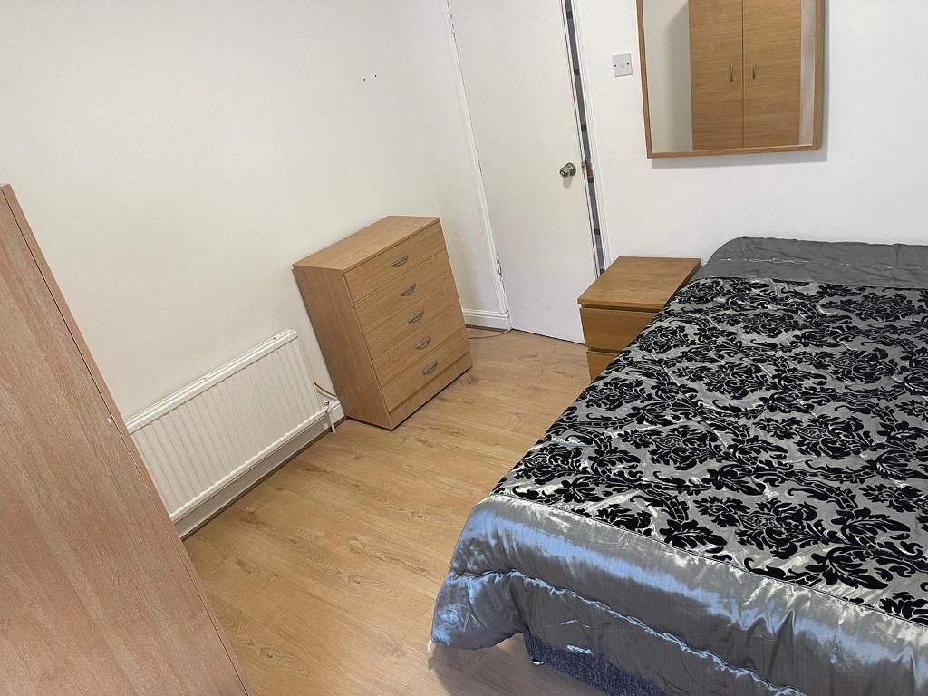 Property photo 2 of 6 Photo 2