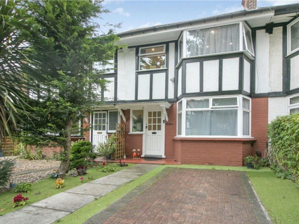 Property photo 1 of 8