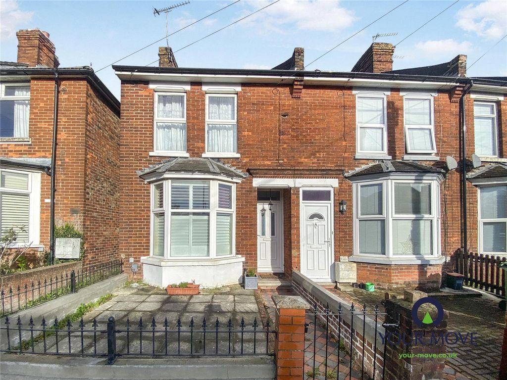 Property photo 2 of 14 Picture No. 15