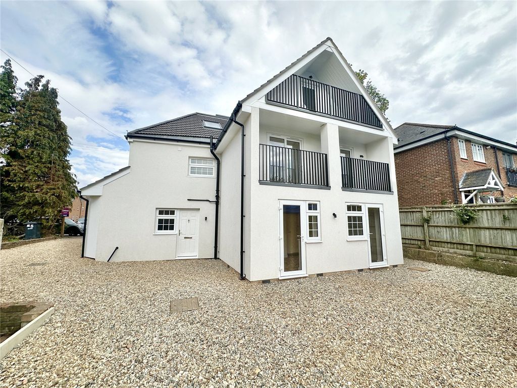 Property photo 1 of 9 Picture No. 22
