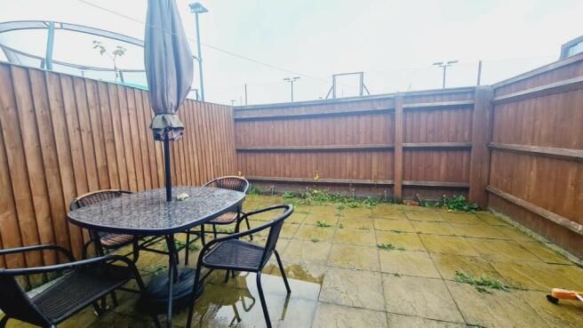 Property photo 2 of 9 Image