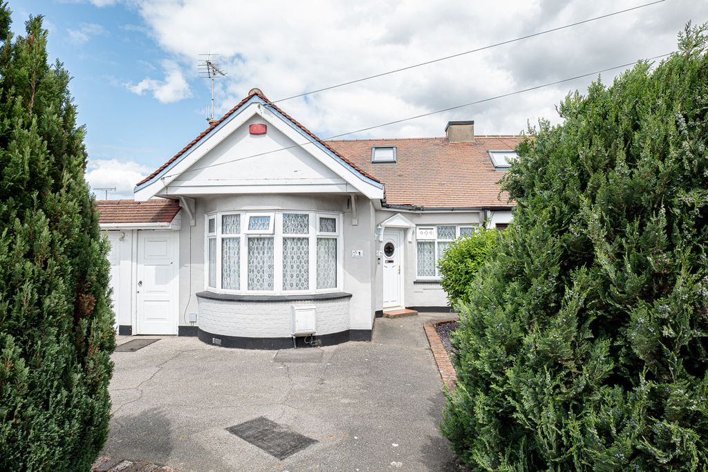 Property photo 2 of 30