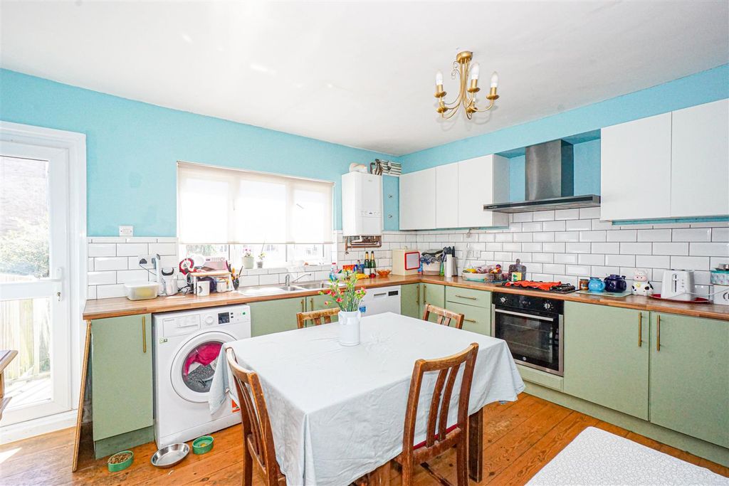 Property photo 3 of 19 Dsc02379.Jpg