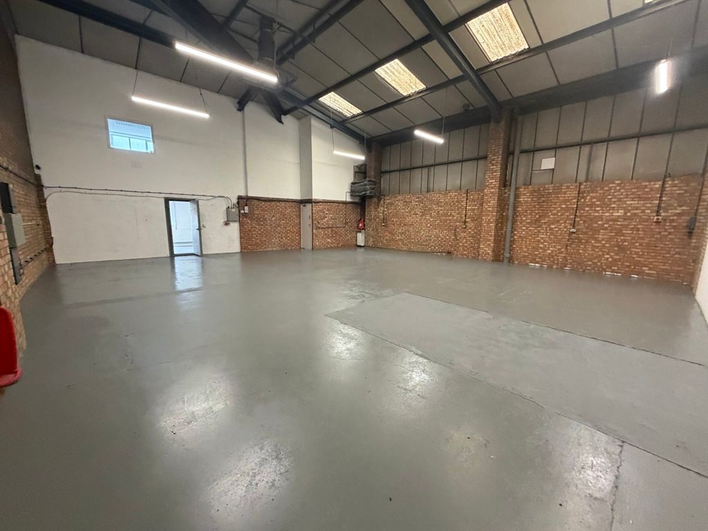 Property photo 3 of 6 Photo 5