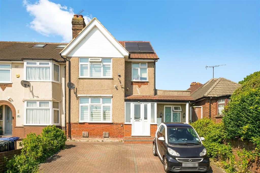 Property photo 1 of 15 26 Northwood Gardens - 6Bgwctuxcc0Npcswqurt.Jpg