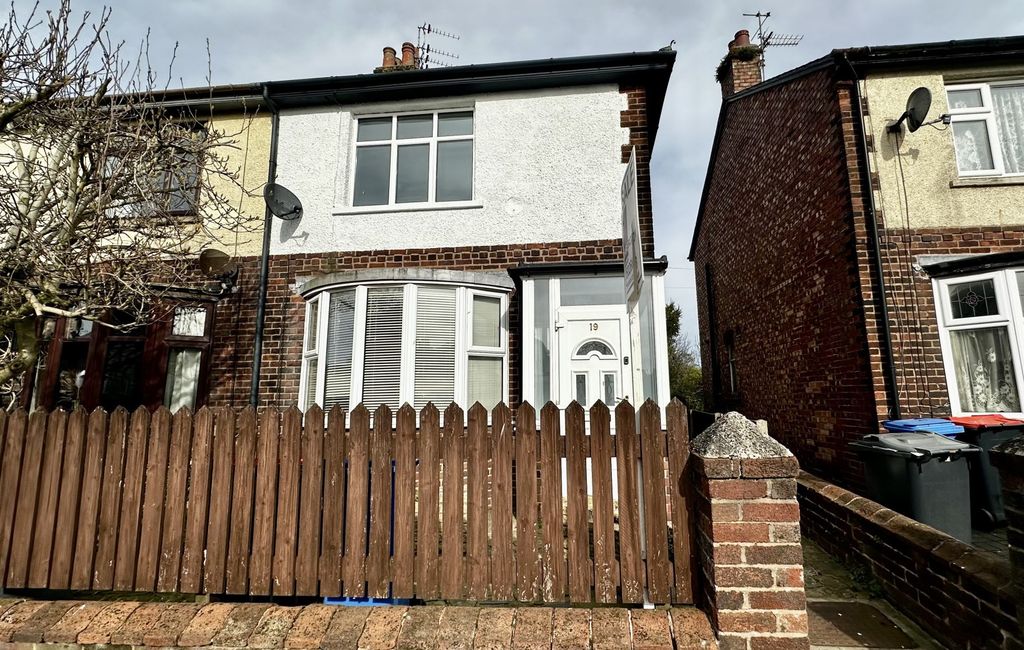 Property photo 1 of 18