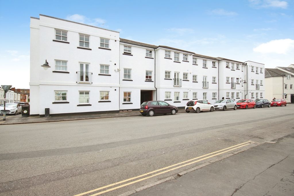 Property photo 1 of 14 Pbox-Img.Jpg