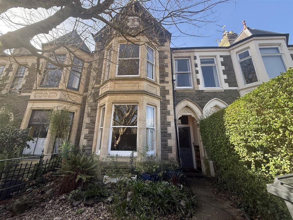 Property photo 1 of 16