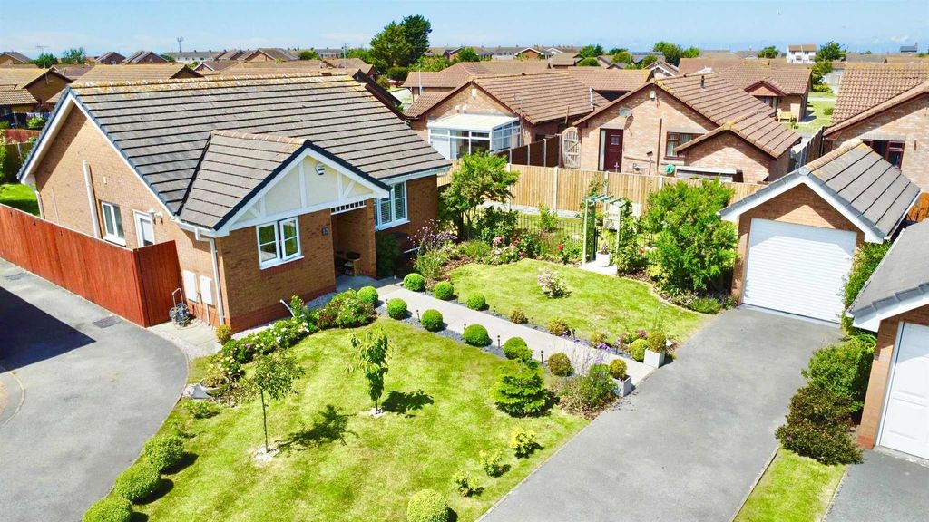 Property photo 1 of 16 6Afc815c-c403-4A31-A7Be-5803ce7F4F26.Jpg