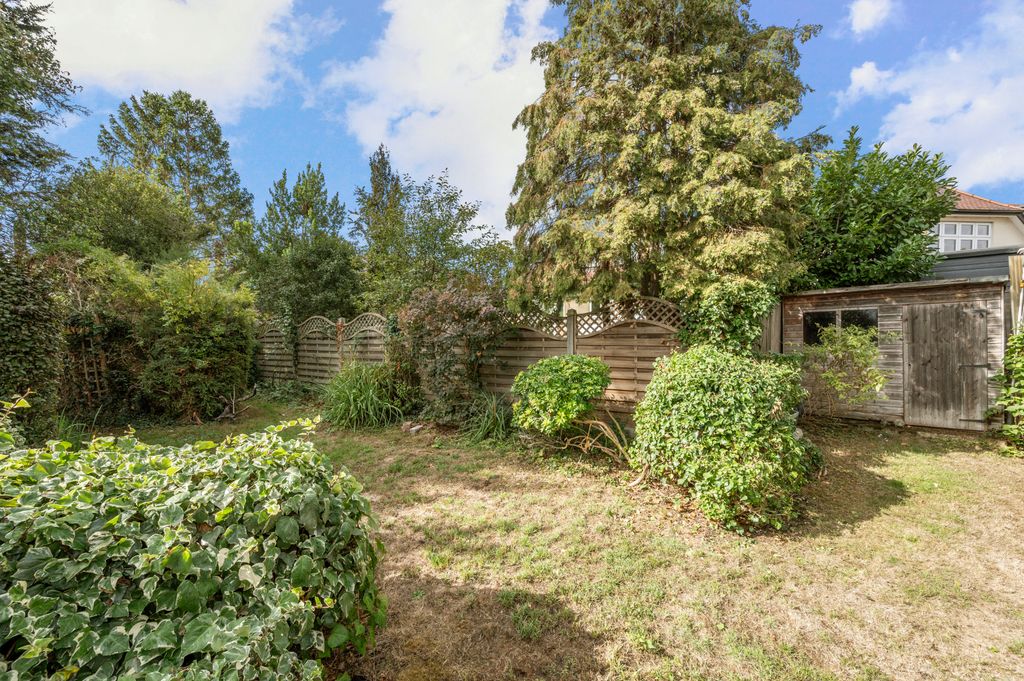Property photo 3 of 15 Picture No. 11