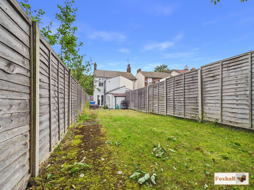 Property photo 2 of 18 Rear Garden