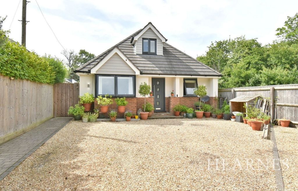 Property photo 1 of 31