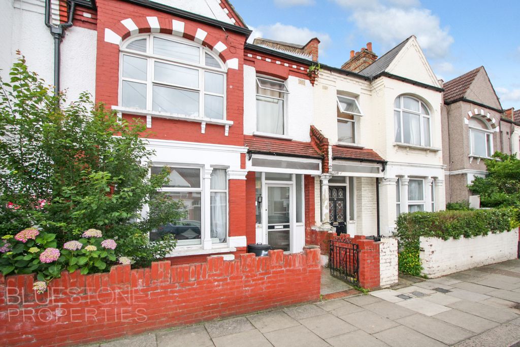Property photo 1 of 20
