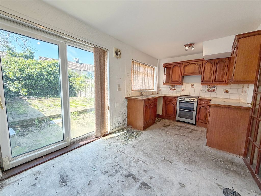 Property photo 3 of 15 Picture No. 05