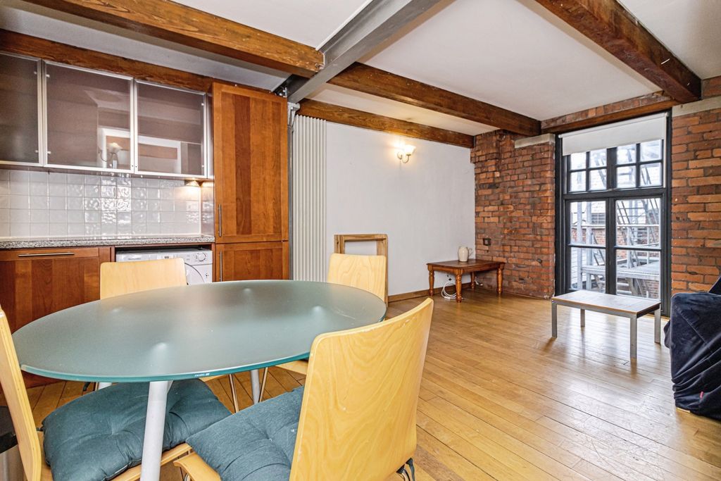 Property photo 2 of 12 Photo