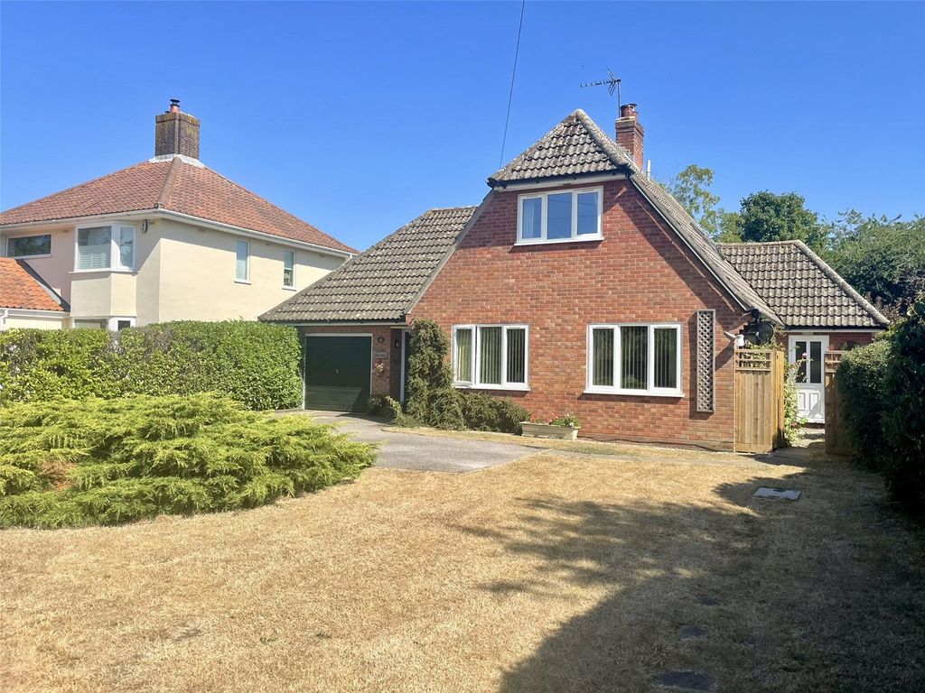 Property photo 1 of 40 Picture No. 35