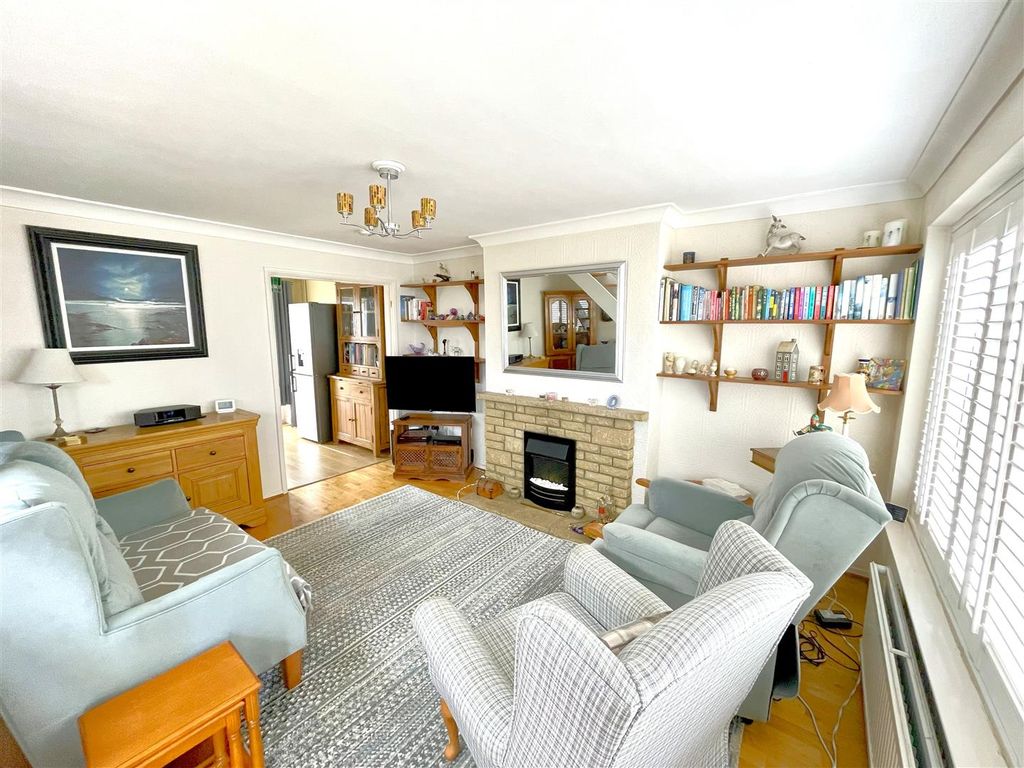 Property photo 2 of 10 Img_0081.Jpg