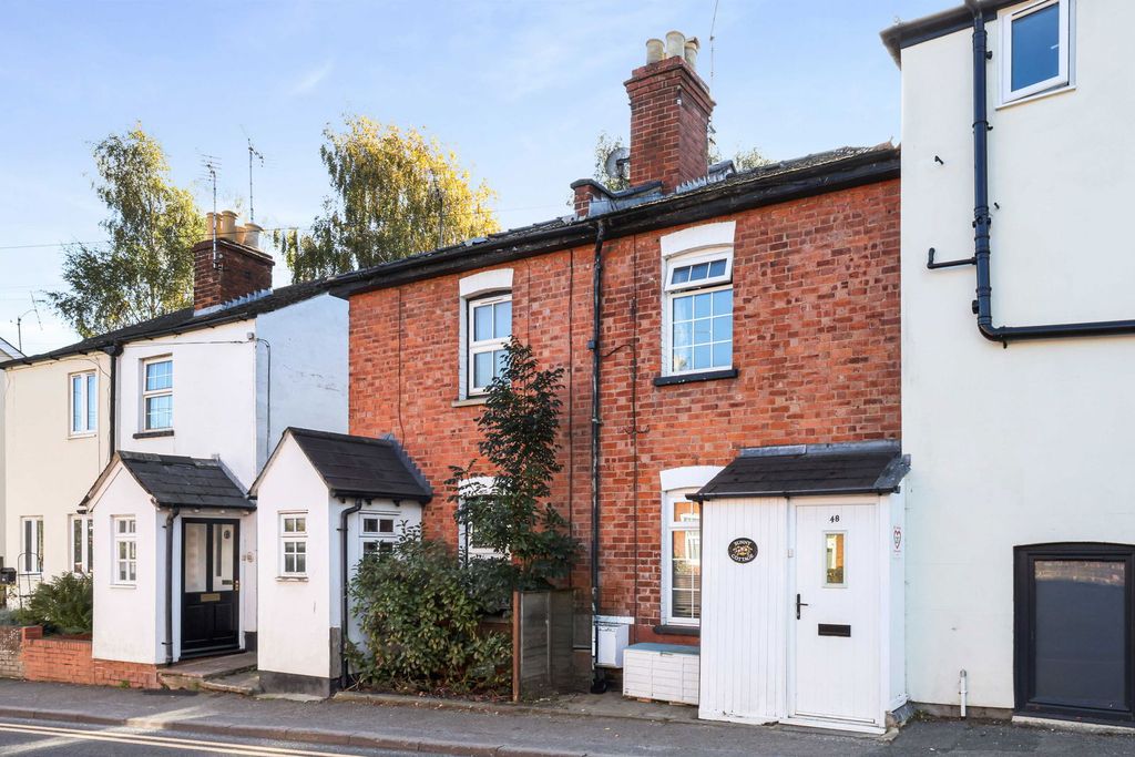 Property photo 1 of 16