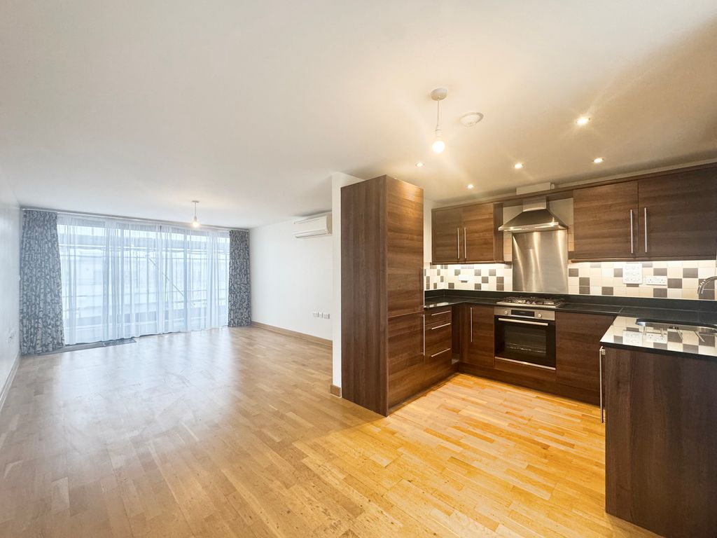 Property photo 3 of 13 3