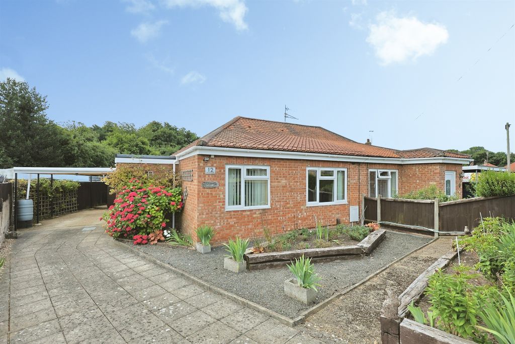 Property photo 1 of 12