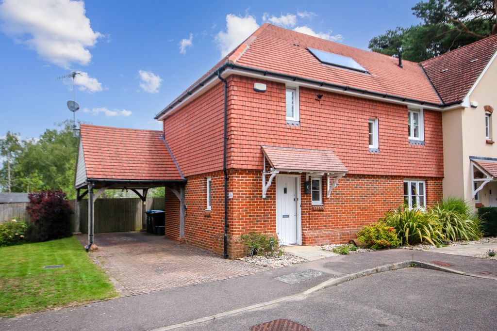 Property photo 1 of 24