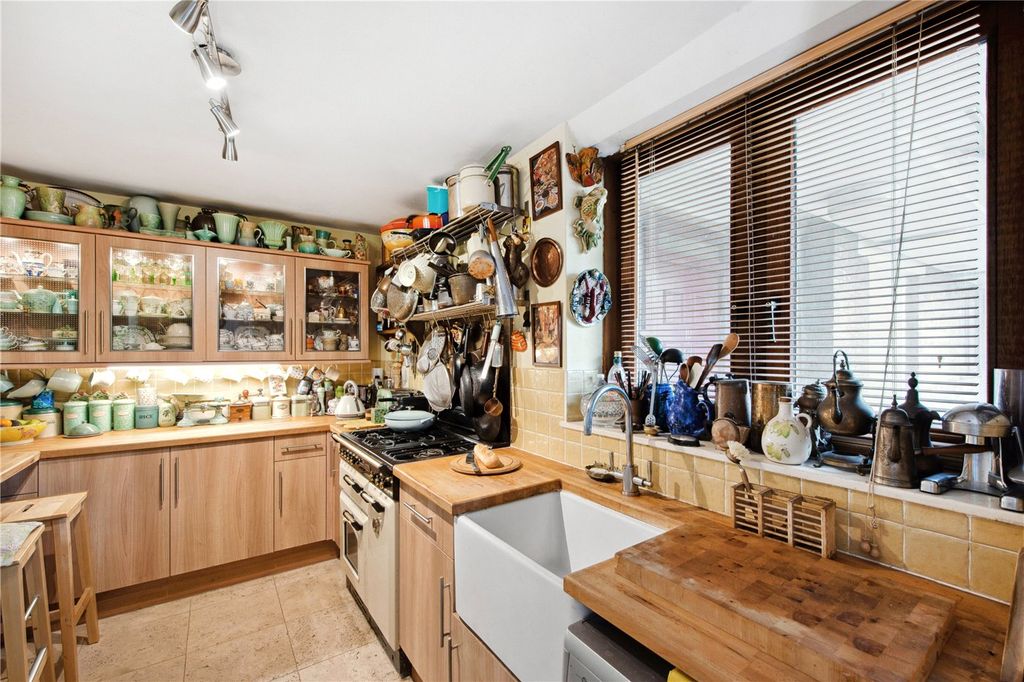 Property photo 2 of 7 Picture No. 04