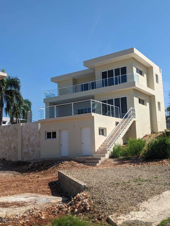 Property photo 1 of 19