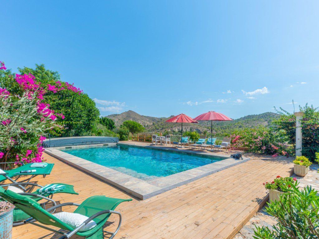 Property photo 1 of 60 Mediterranean Villa With 8 Bedrooms, Large Plot, Pool And Sea Views In Aigües