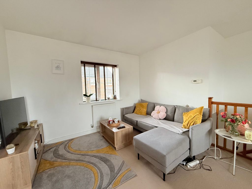 Property photo 3 of 13 Img9517