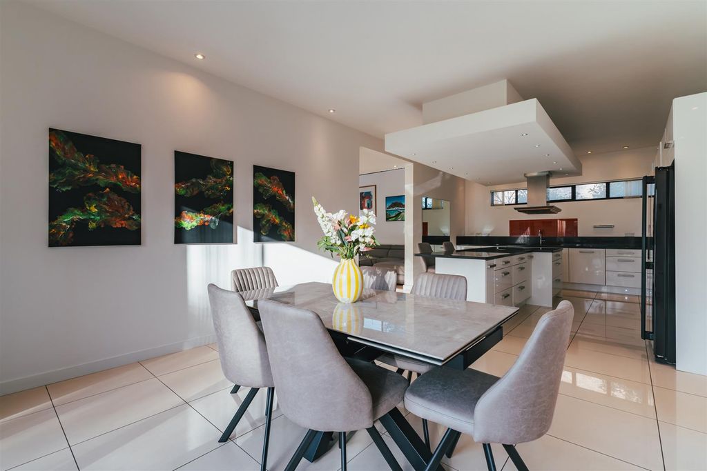Property photo 2 of 41 Dining Kitchen