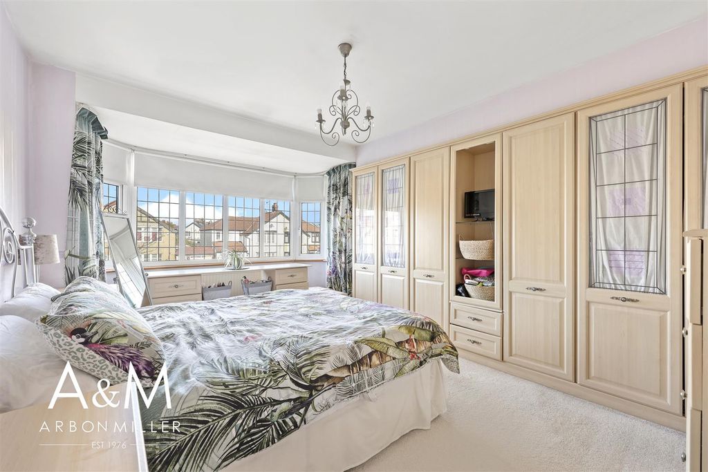 Property photo 2 of 27 4D4A2503.Jpg