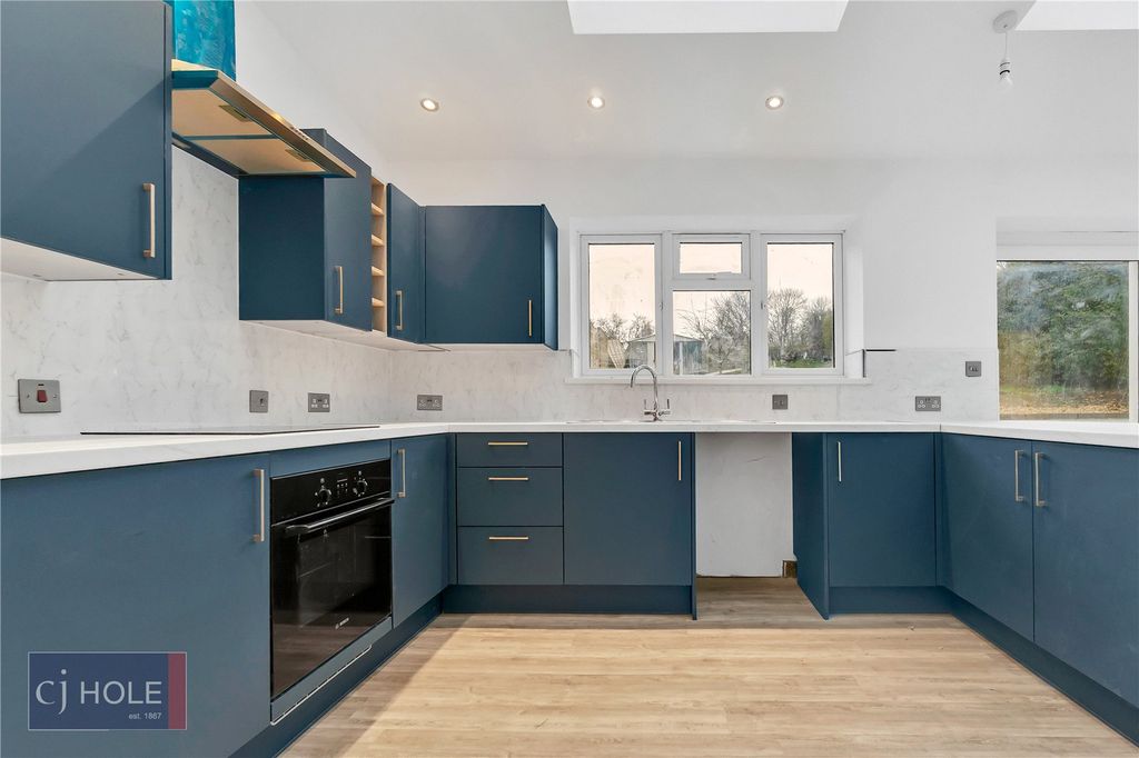 Property photo 1 of 18 Picture No. 65