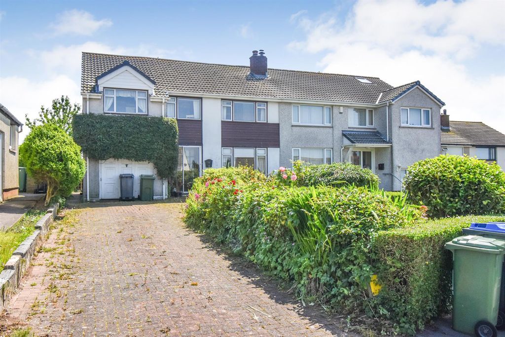 Property photo 1 of 22